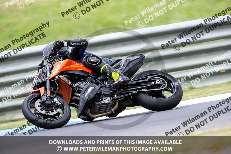 estoril;event digital images;motorbikes;no limits;peter wileman photography;portugal;trackday;trackday digital images